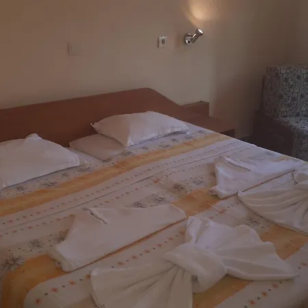Palace Hotel 3*