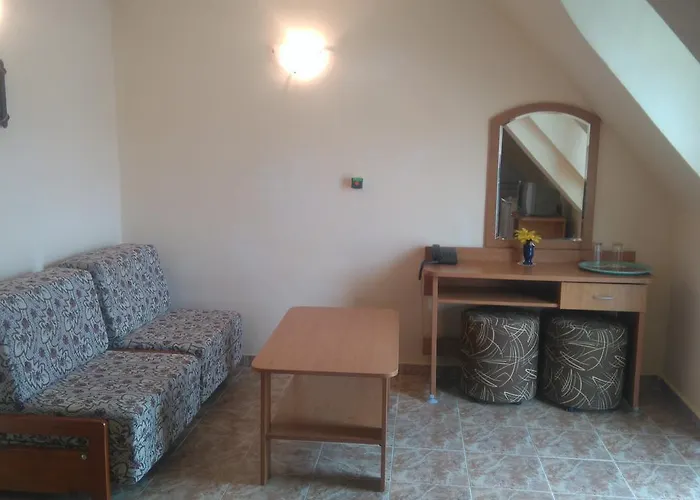 палас 3* Кранево